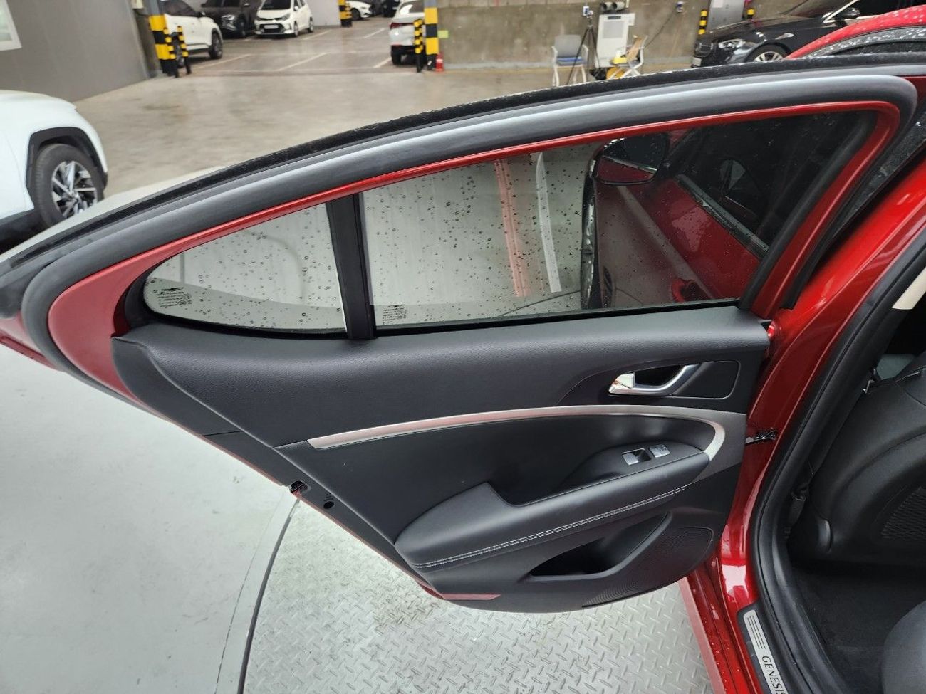 Genesis G70 Platinum 2.0L RWD