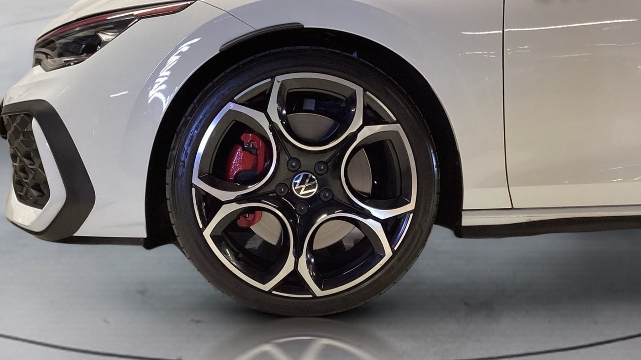 Volkswagen Golf GTI - Leather (HUD) | upto AED 20,000 Ramadan Discount | Guaranteed Warranty | 0 Down Payment