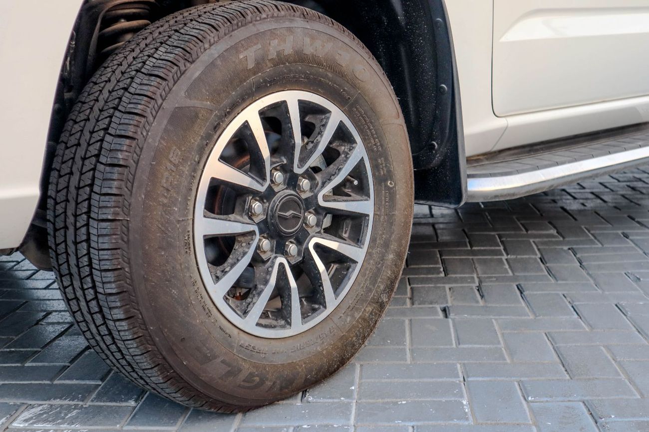 زي اكس تيرالورد 2025 Terralord ZX Auto 4x4 Pickup Truck 2.4L Inline-4 Gasoline