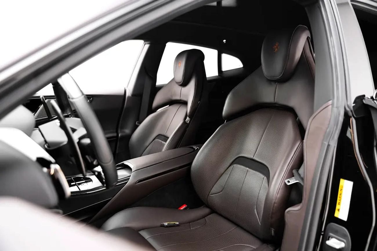 فيراري بوروسانجوي WITH 7 YEARS SERVICE CONTRACT