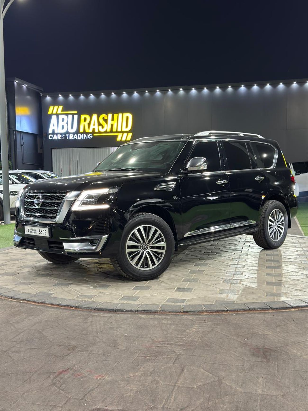 نيسان باترول LE Platinum 5.6L