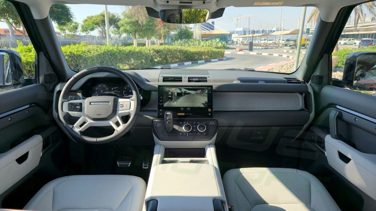 لاند روفر ديفندر 110 ( Only For Export ) X-Dynamic SE P300 AWD GCC 2026 BRAND NEW