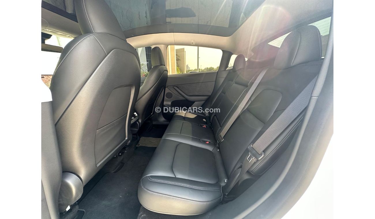 Tesla Model Y Tesla Model Y Long Range  Auto Pilot  2022 GCC Under Warranty