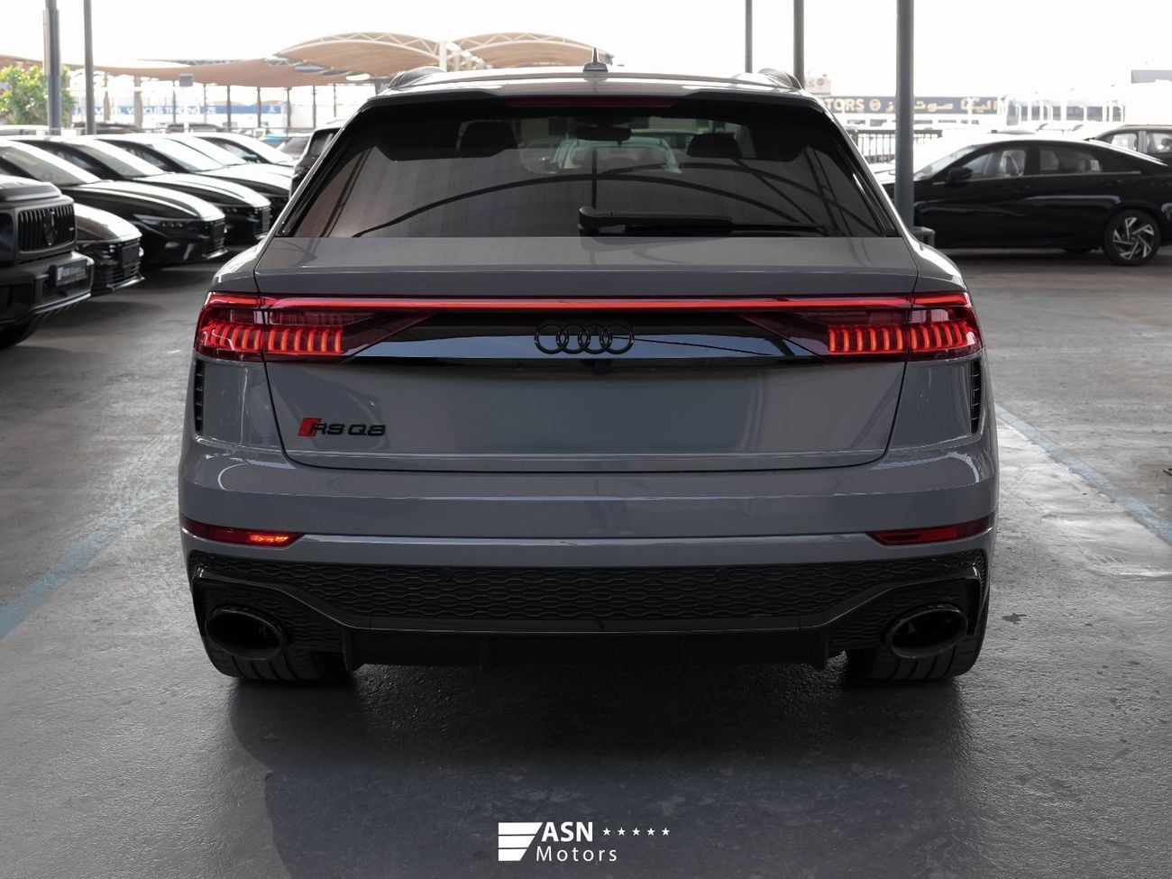 Audi RSQ8