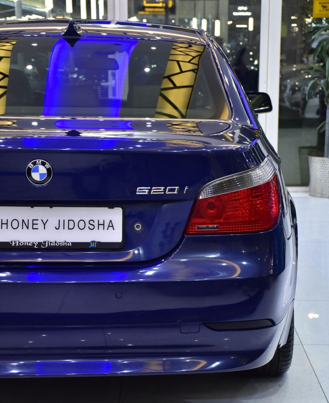 بي أم دبليو 520i EXCELLENT DEAL for our BMW 520i ( 2005 Model ) in Blue Color GCC Specs