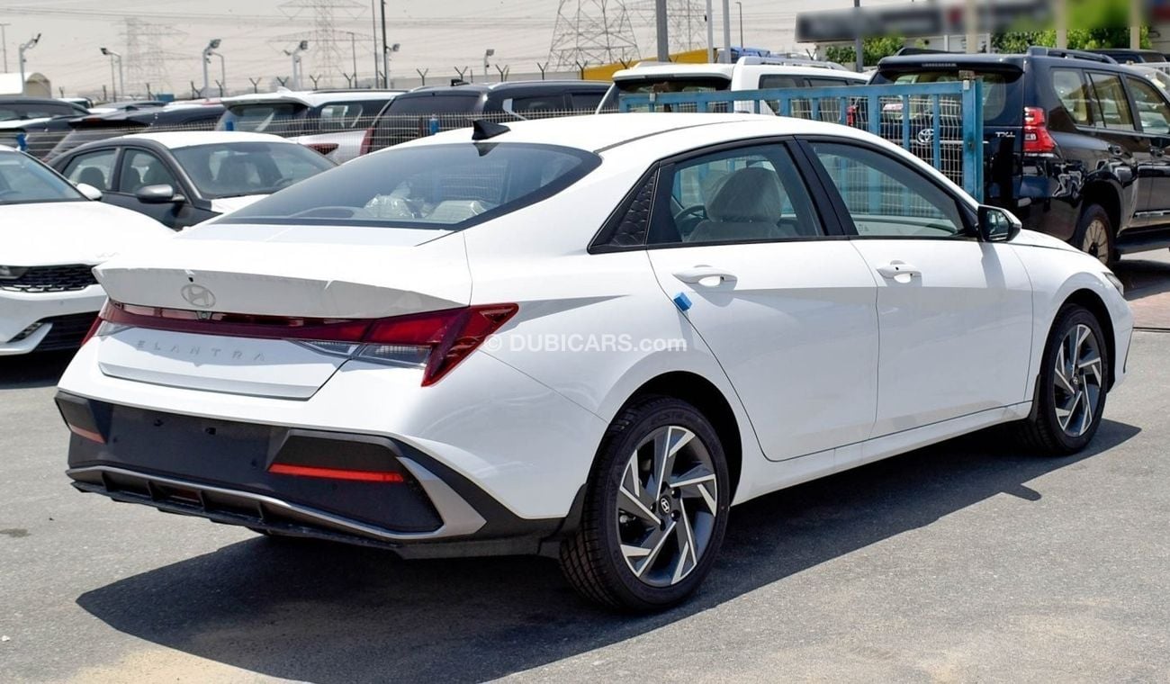 هيونداي إلانترا