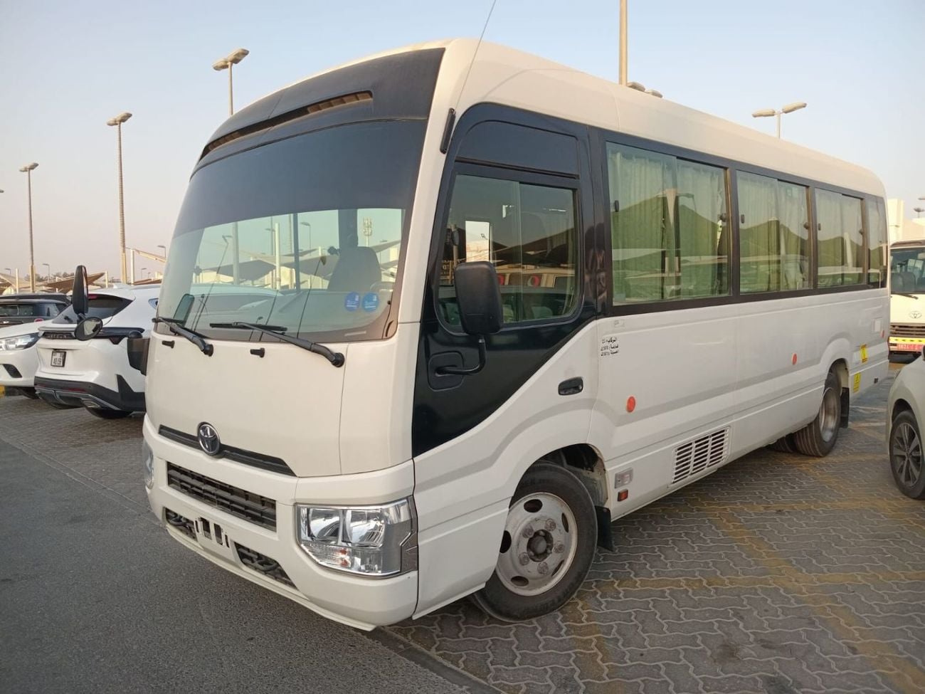 Toyota Coaster STD