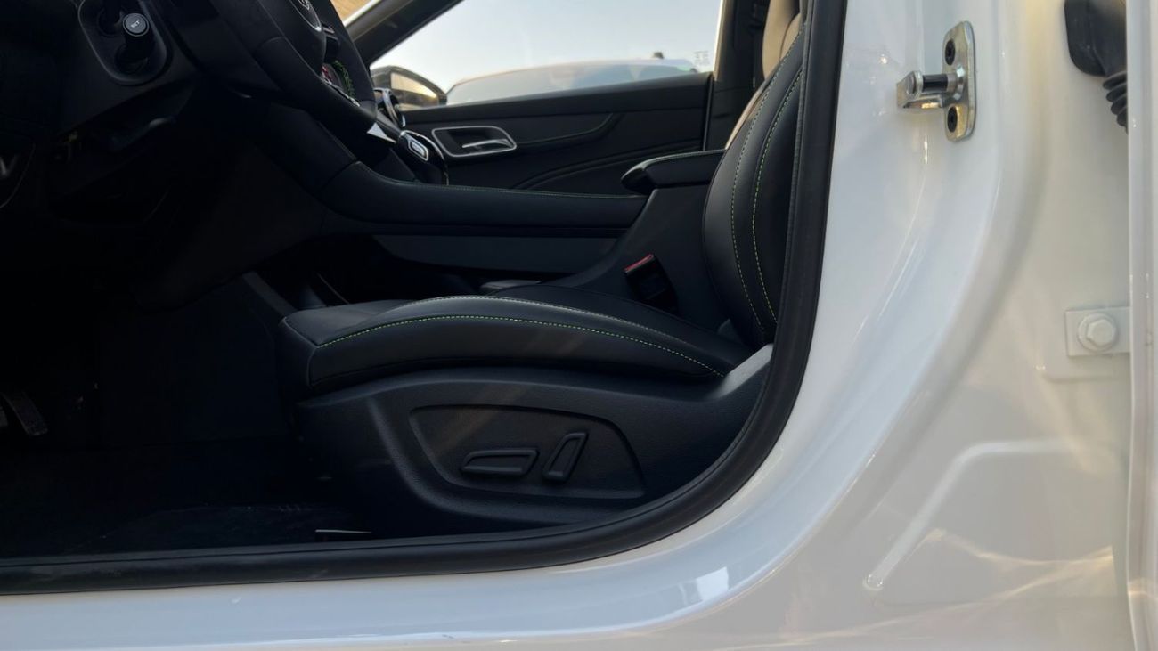 MG 6 MG 6 X-LINE TROPHY 1.5 TURBO 181HP 2025