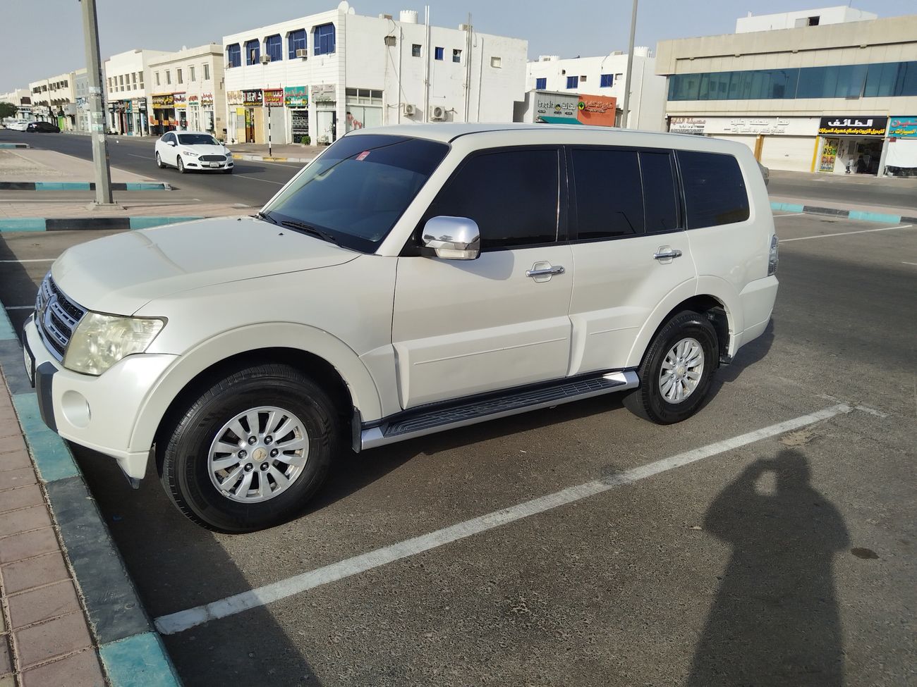 Mitsubishi Pajero GLS Highline 3.5L (186 HP)