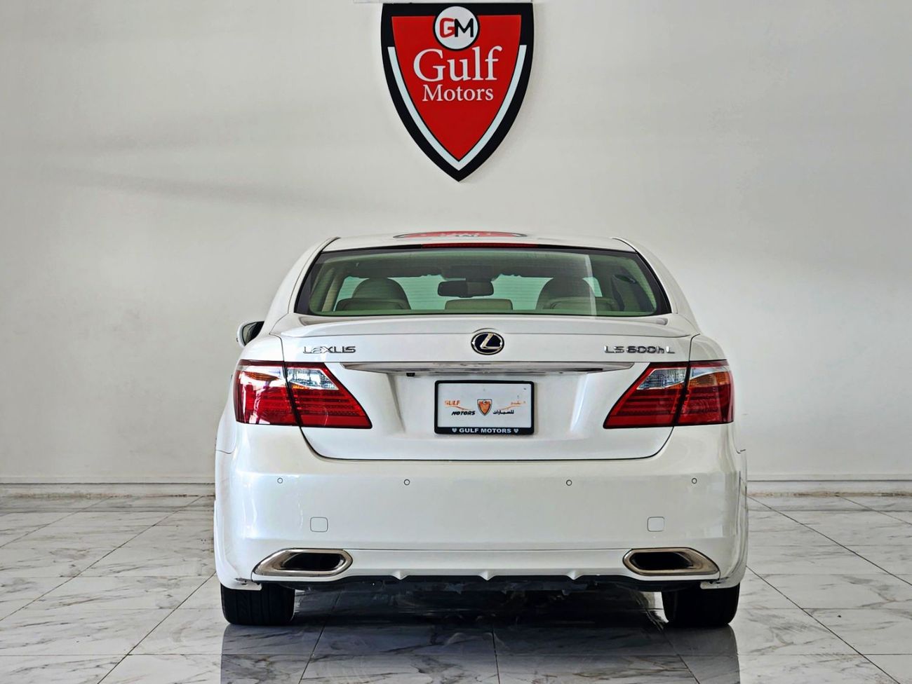 Lexus LS 600 Hybrid - VIP fully loaded with long wheel base and massaging chair