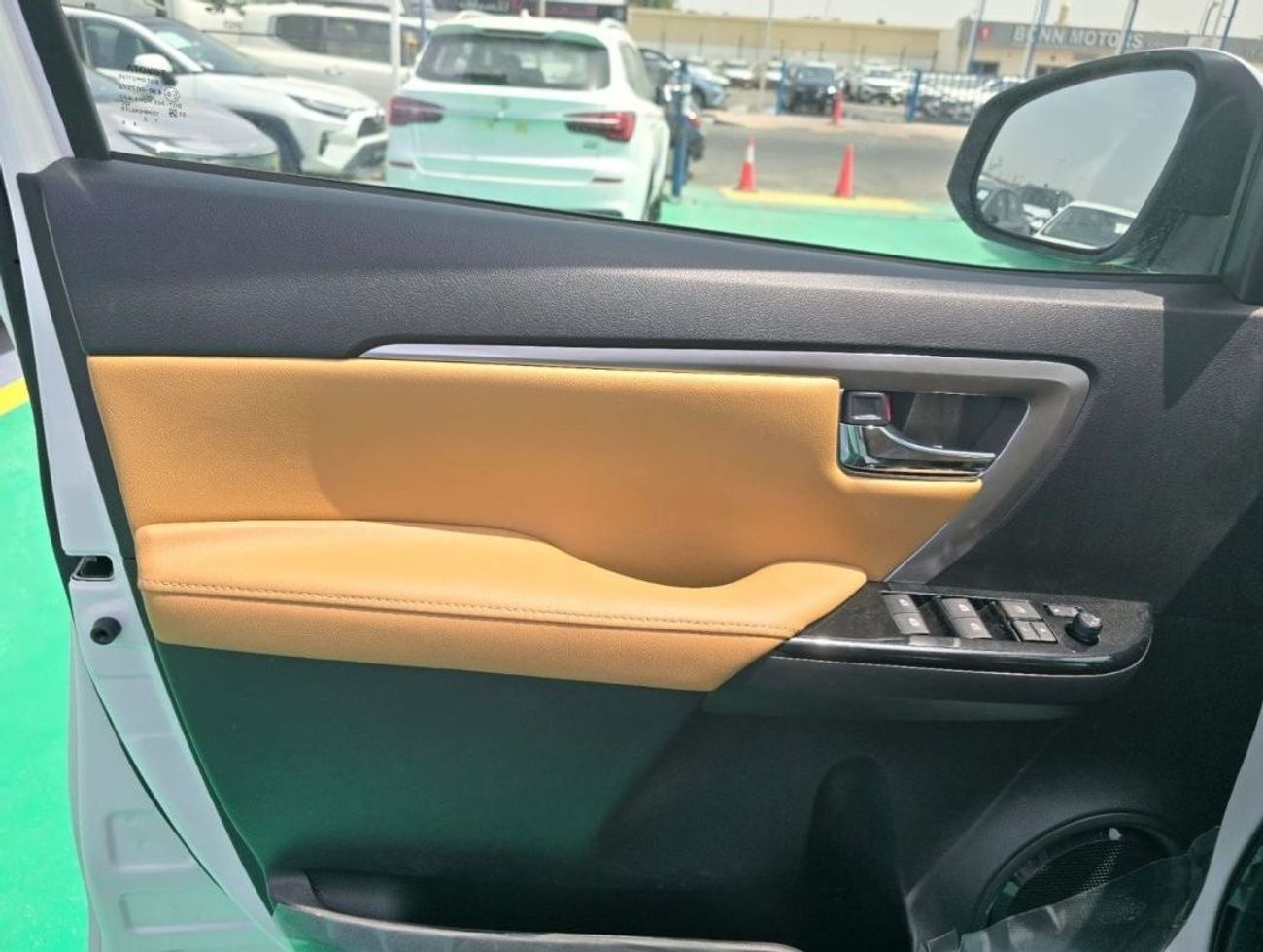 تويوتا فورتونر 4.0L PETROL V6 FULL OPTION 2024 GCC