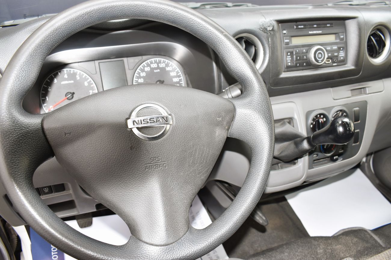 Nissan Urvan AED 959 PM | NV350 2.5L MT GCC DEALER WARRANTY