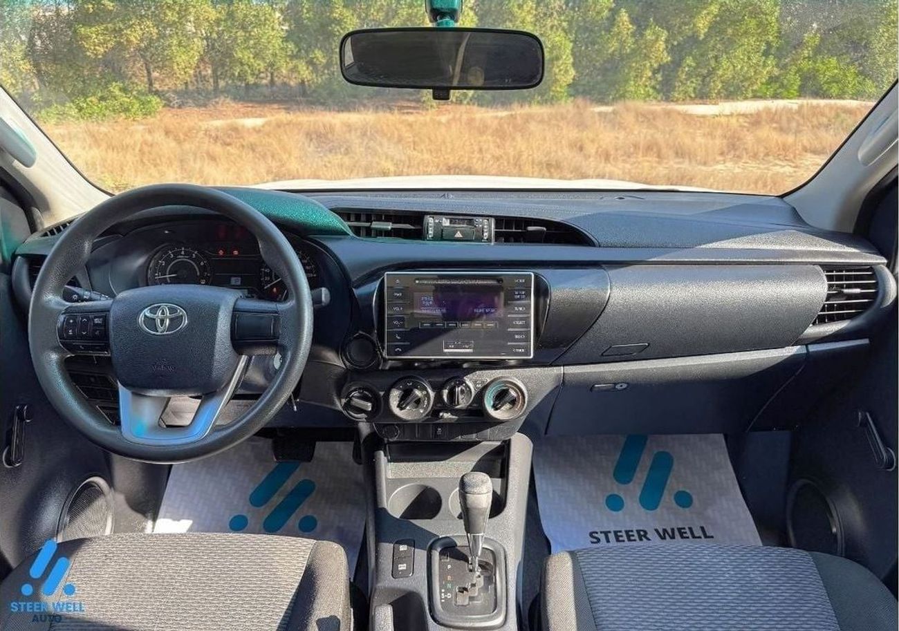 Toyota Hilux GL 2.7L Double Cab Utility 4WD Petrol / Well Maintained / Excellent Condition / GCC