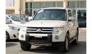 Mitsubishi Pajero ACCIDENTS FREE - GCC - COUPE - CAR IS IN PERFECT CONDITION INSIDE OUT