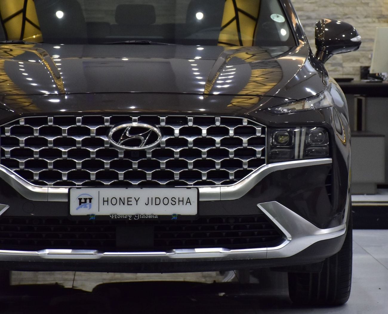 هيونداي سانتا في EXCELLENT DEAL for our Hyundai SantaFe 3.5L ( 2023 Model ) in Grey / Brown Color GCC Specs