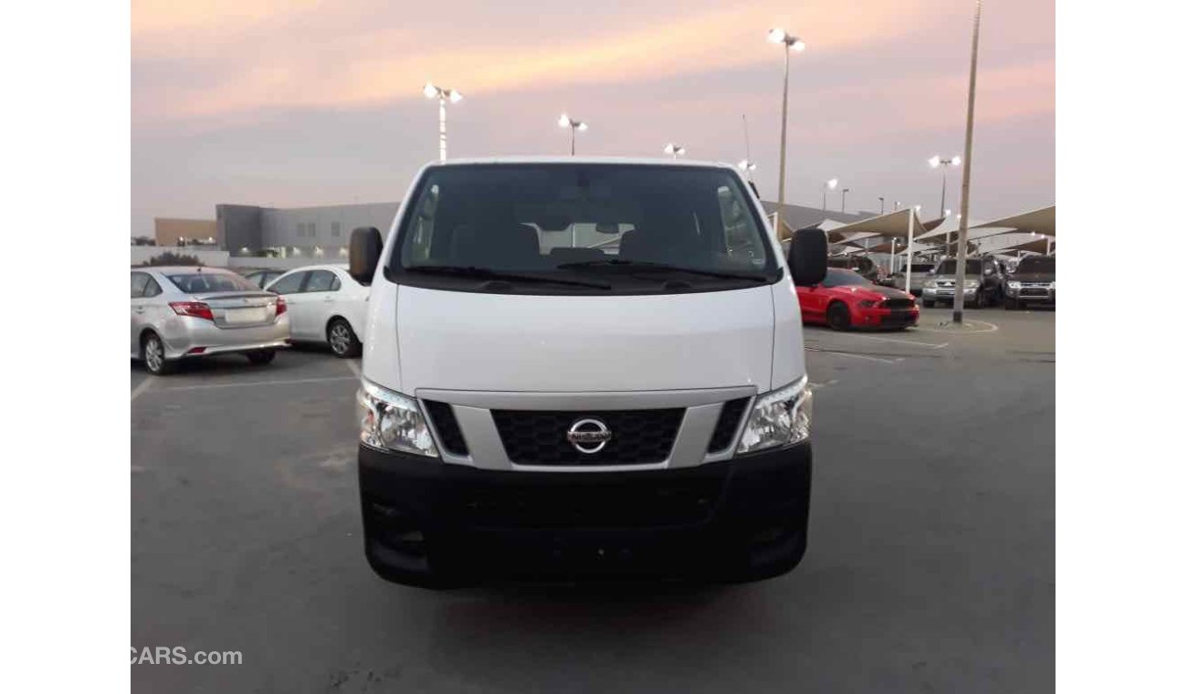 Nissan Urvan سياره نظيفه جدا بدون حوادث بحاله ممتاذه صبغة وكاله