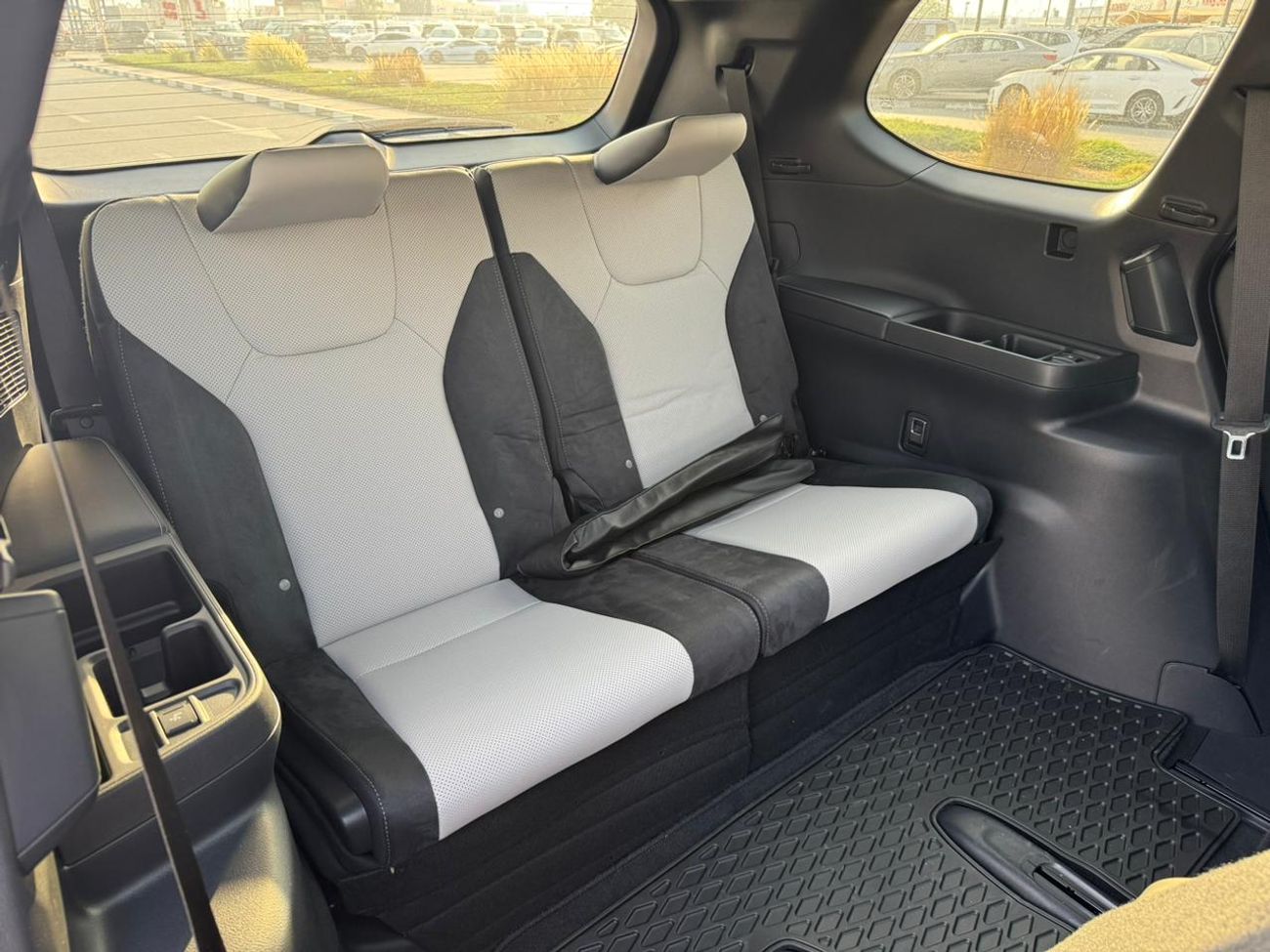 Lexus TX 500h 2025 Lexus TX 500H 2.4L Turbo In-Line Hybrid F Sport 3,  Nardo Grey/Black, Canadian Spec