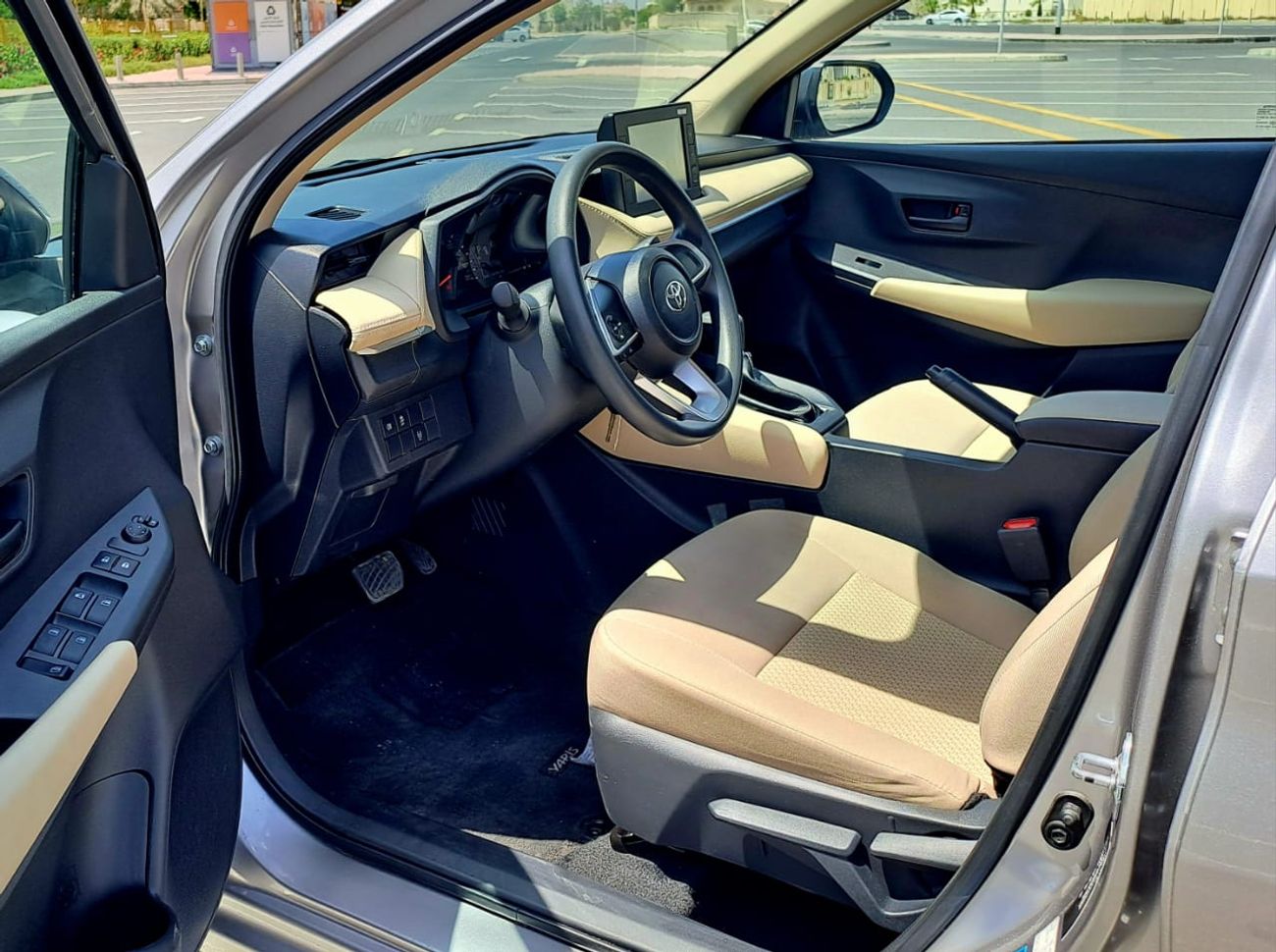 Toyota Yaris 1.5L E 720-Monthly l GCC l Camera, GPS l Accident Free