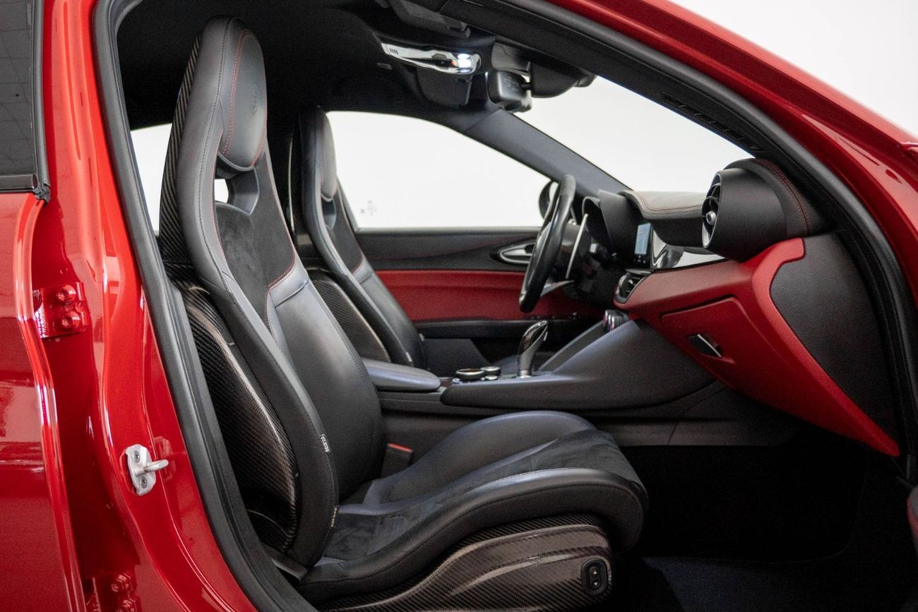 Alfa Romeo Giulia Quadrifoglio 2.9L (510 HP)