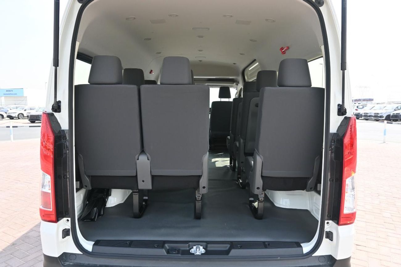 Toyota Hiace GL -High Roof Commuter 3.5L A/T
