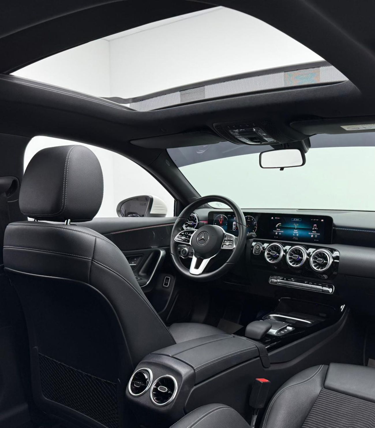 Mercedes-Benz A 200 2021 Mercedes Benz A200, 2026 Mercedes Warranty, Full Mercedes Service History, GCC