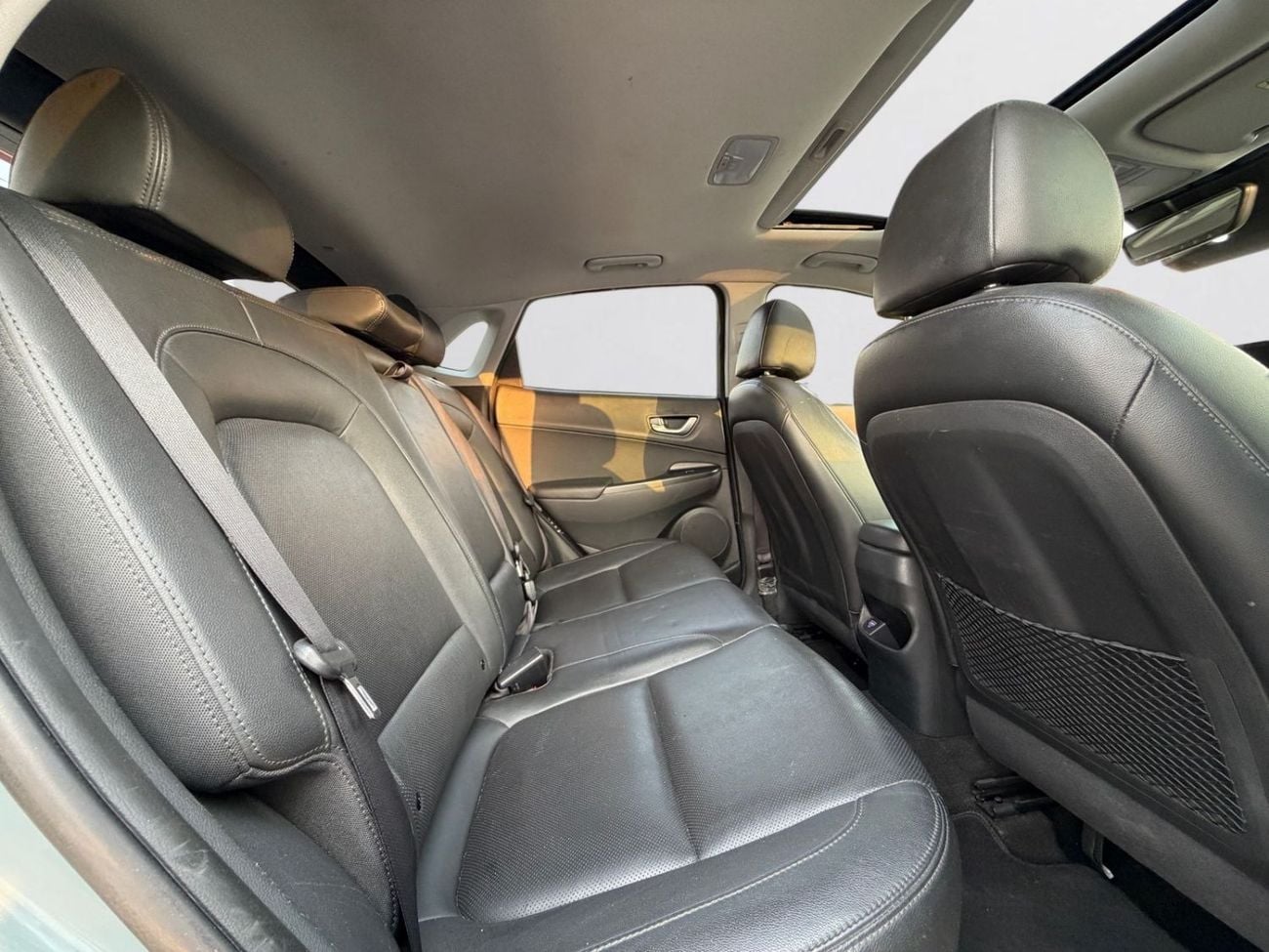 Hyundai Kona GLS PREMIUM AED 720 P.M | 0% DOWN PAYMENT | HYUNDAI KONA LIMITED 1.6T | 2022