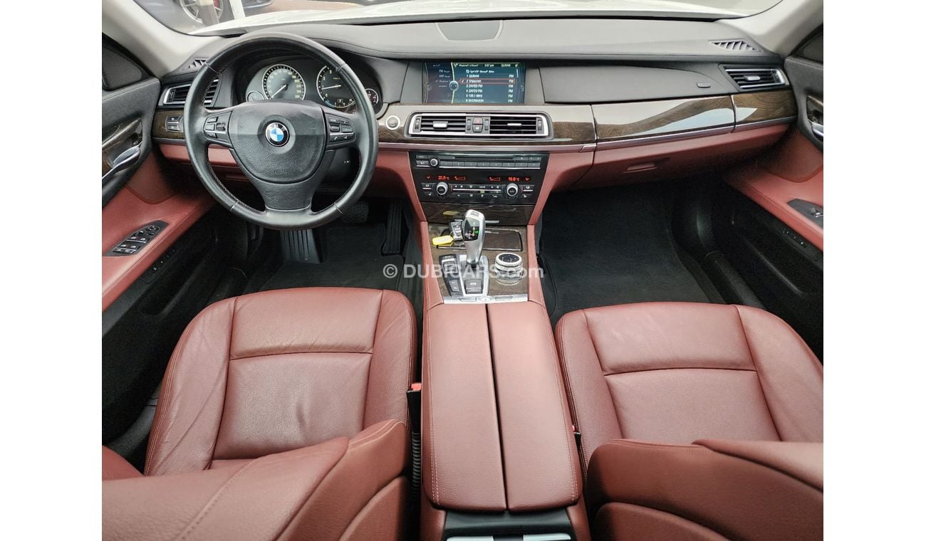 BMW 740Li BMW 740 LI_Gcc_2012_Excellent_Condition _Full option