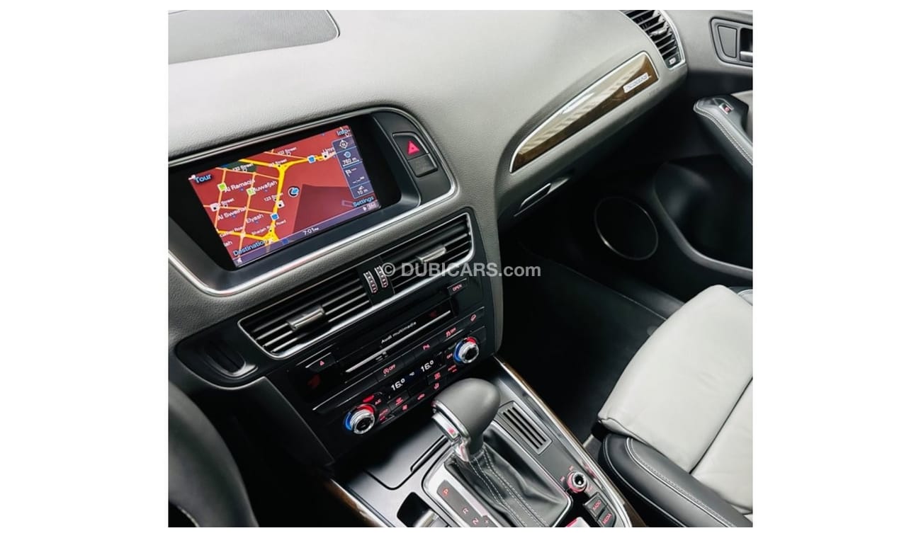 Audi Q5 45 TFSI S-Line GCC .. FSH .. V6 .. S line .. Top Range .. Perfect Condition