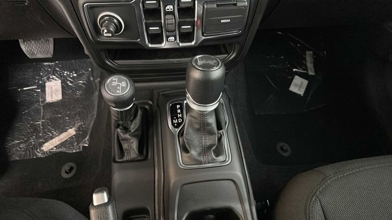 Jeep Wrangler JEEP WRANGLER SPORT 2024 (EXPORT)