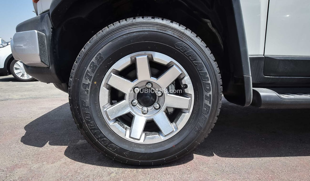 تويوتا إف جي كروزر 6 CYLINDER 4.0