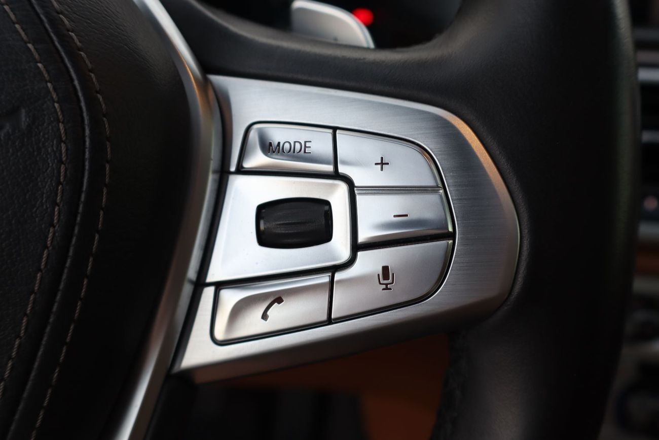 بي أم دبليو 740Li M Sport 3.0L (335 HP)