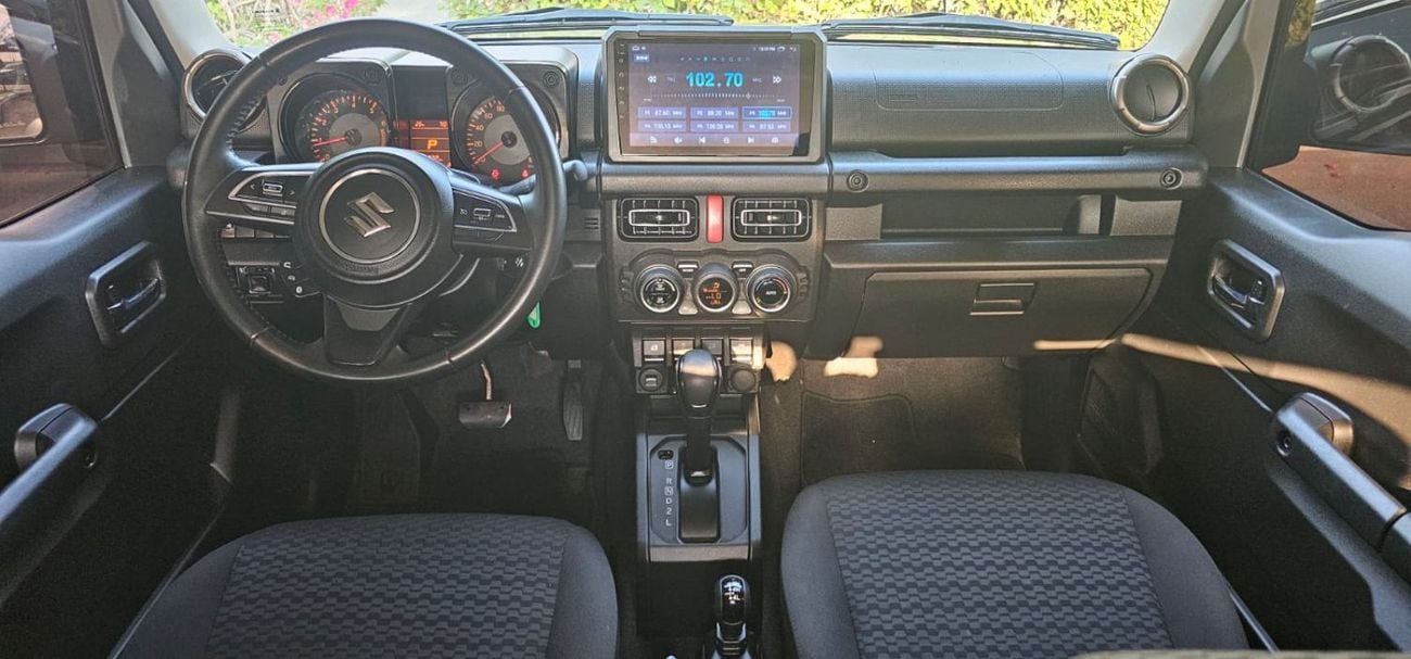 Suzuki Jimny GLX 1.5L (3-Doors)