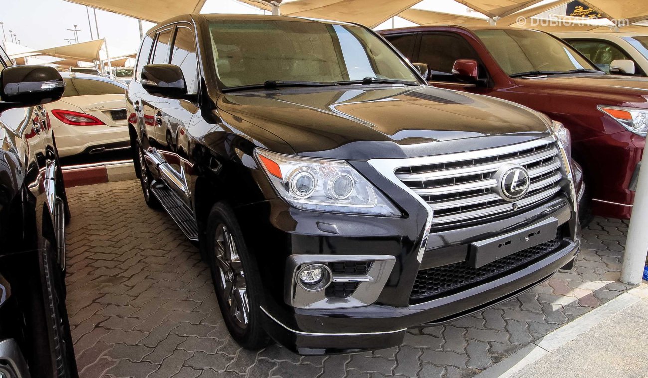 Lexus LX570