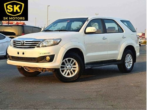 Toyota Fortuner V4 GCC/ 4WD/ LOW MILEAGE/ SINGLE OWNER/ NON ACCIDENT/ EXCELLENT CONDITION/ LOT# 65624