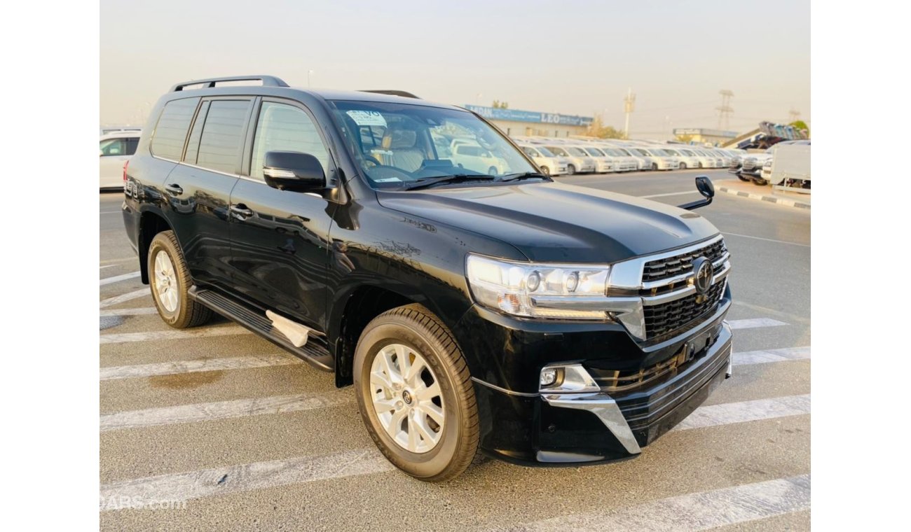 Toyota Land Cruiser TOYOTA LANDCRUISER MODEL 2021 COLOUR BLACK GOOD CONDITION ONLY FOR EXPORT