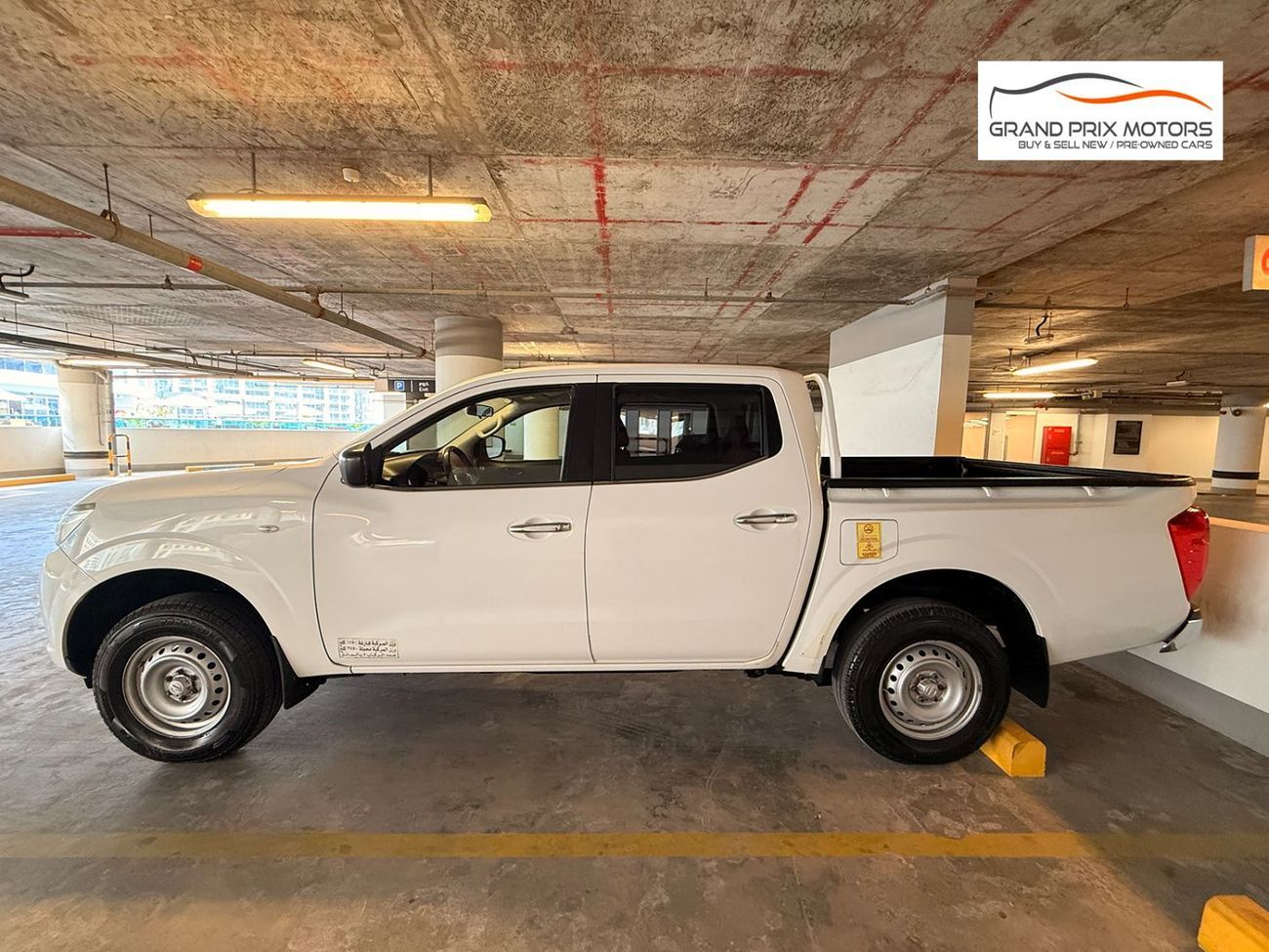 Nissan Navara Std 2.5L 4WD A/T