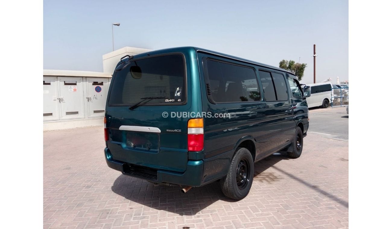 Toyota Hiace TOYOTA HIACE VAN RIGHT HAND DRIVE (PM1268)