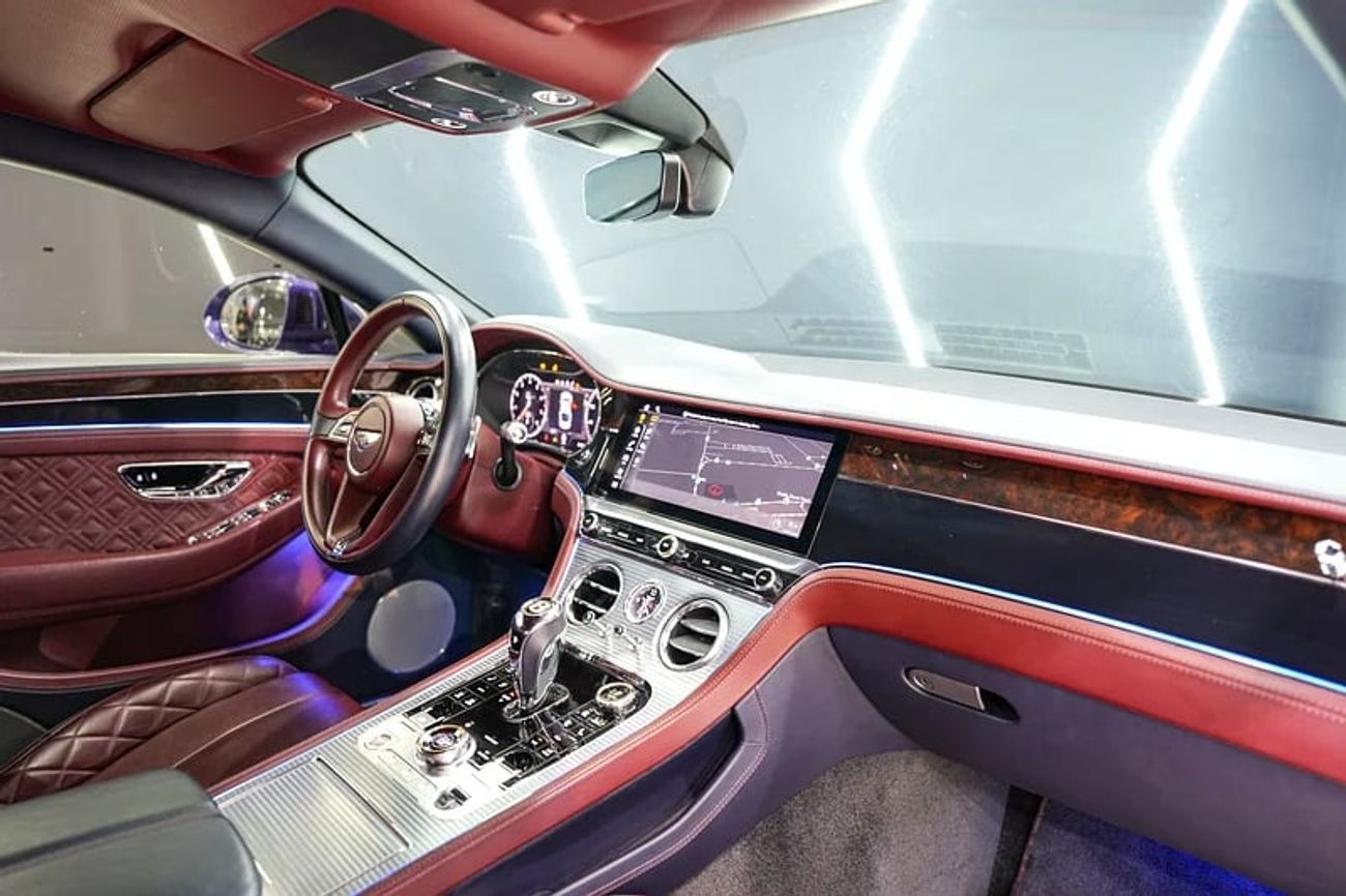 بنتلي كونتيننتال جي تي 6.0L W12 (626 HP)