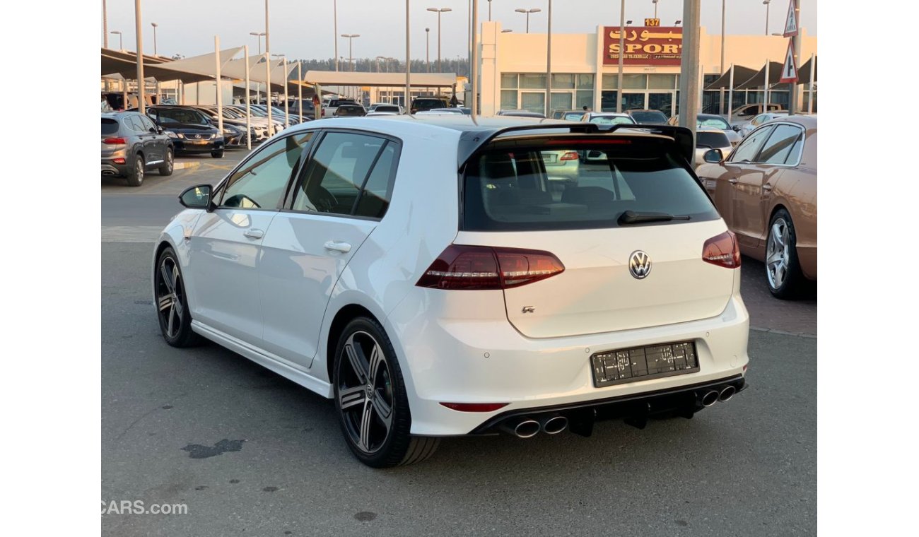 Volkswagen Golf Volkswagen Golf R_Gcc_2016_Excellent_Condition _Full option