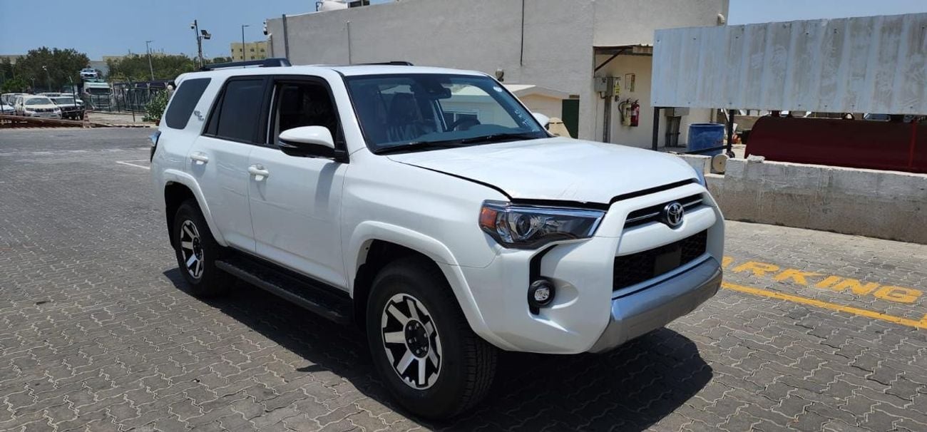 تويوتا Runner4 TOYOTA 4RUNNER TRD OFFROAD 2024