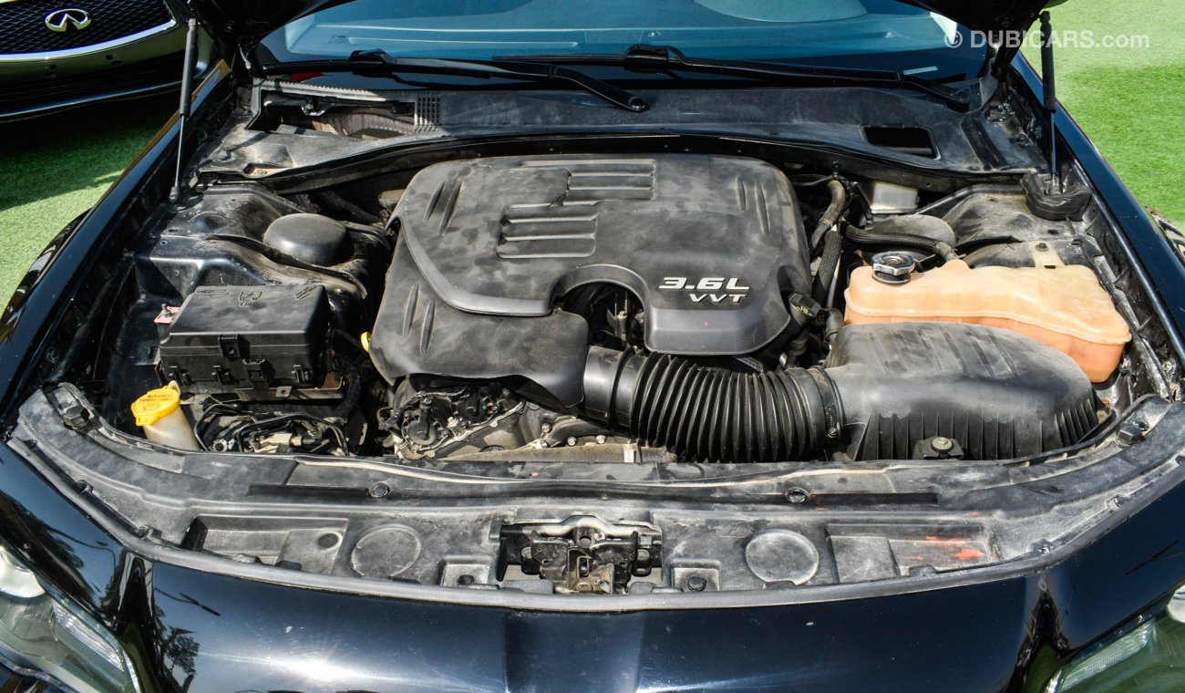 Dodge Charger V6 With SRT Badge