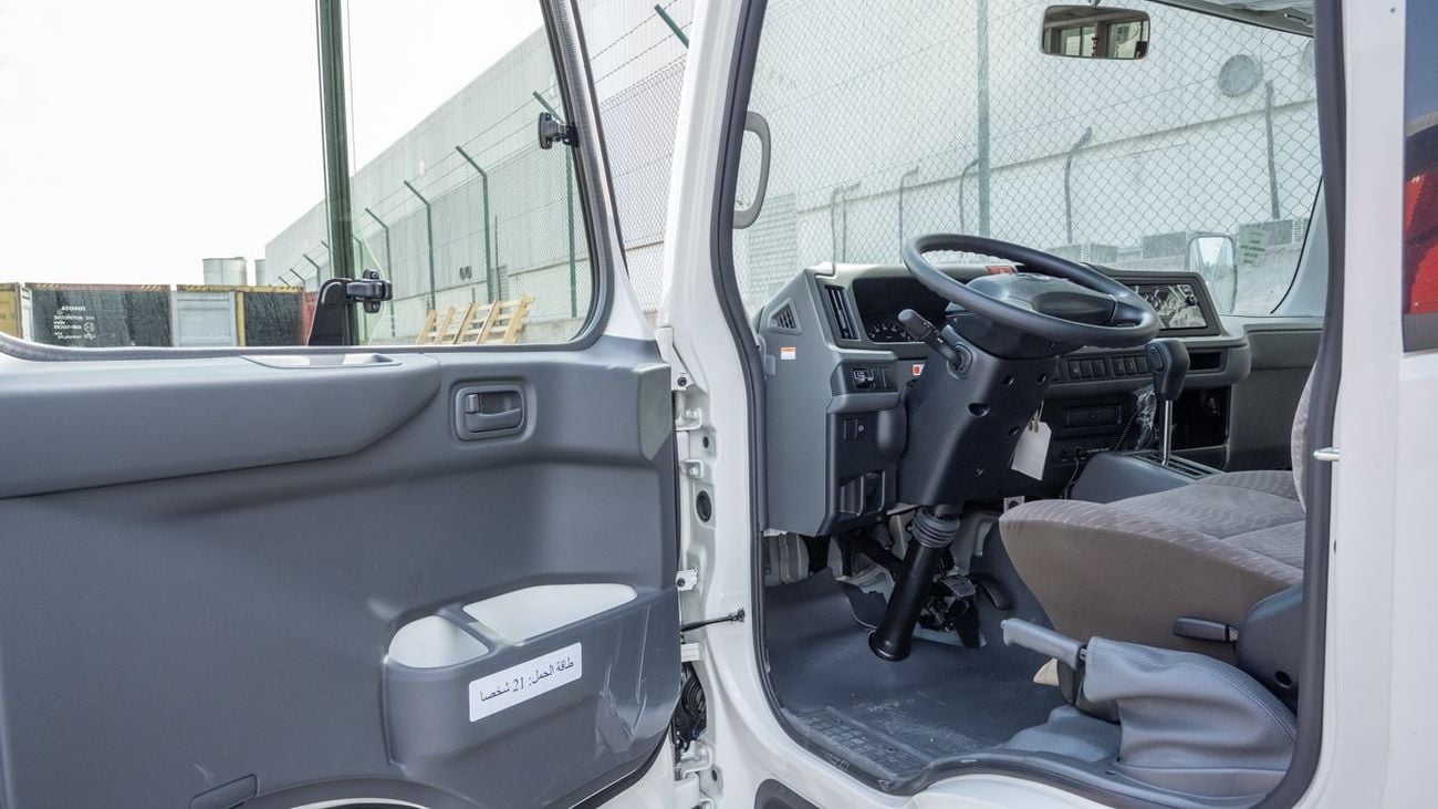 Toyota Coaster TOYOTA COASTER 2.8 DSL 22SEATS -2025YM