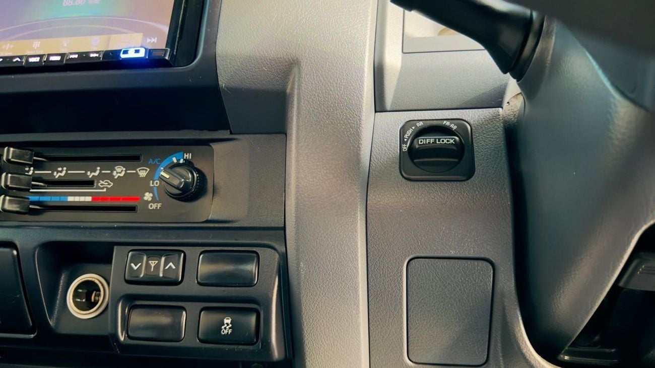 Toyota Land Cruiser Pick Up OFF ROAD MODIFIED DOUBLE CABIN PICKUP | 2019 | 4.5L DIESEL ENGINE | 4WD | MANUAL TRANSMISSION | RHD