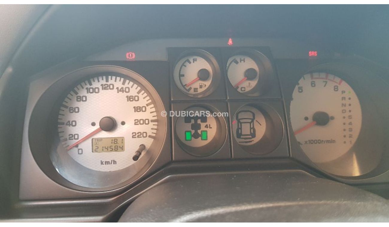 Mitsubishi Pajero 2007 model 3.8 gls 4 wheel drive full options Gulf specs