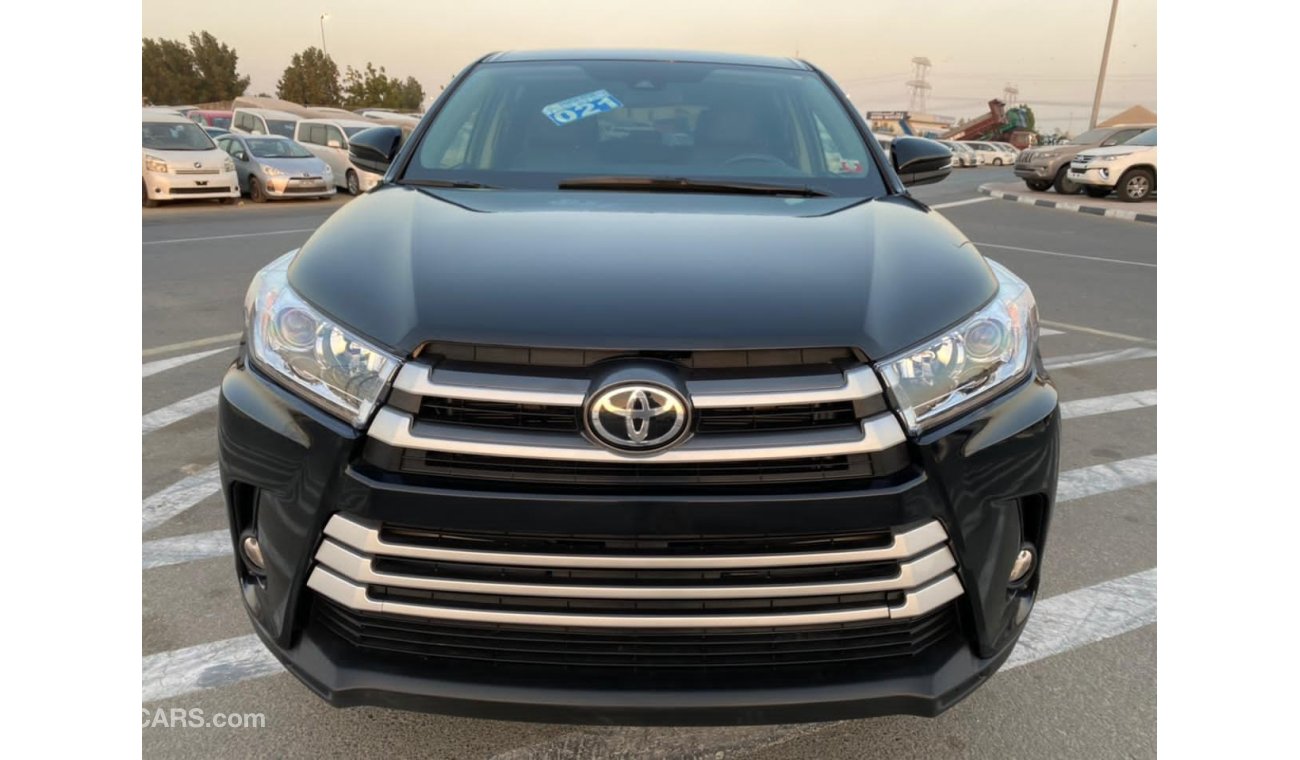 Toyota Highlander 2019 TOYOTA HIGHLANDER AWD , MID OPTION