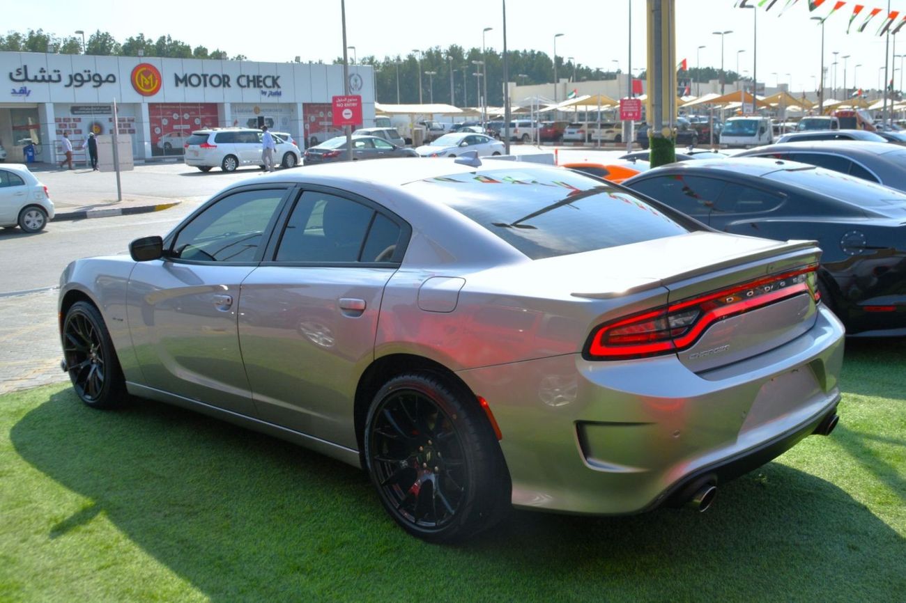 Dodge Charger R/T Highline CHARGER//RT/V8/5.7L**VERY CLEAN **ORIGINAL AIR BAGS**VERY GOOD CONDITION