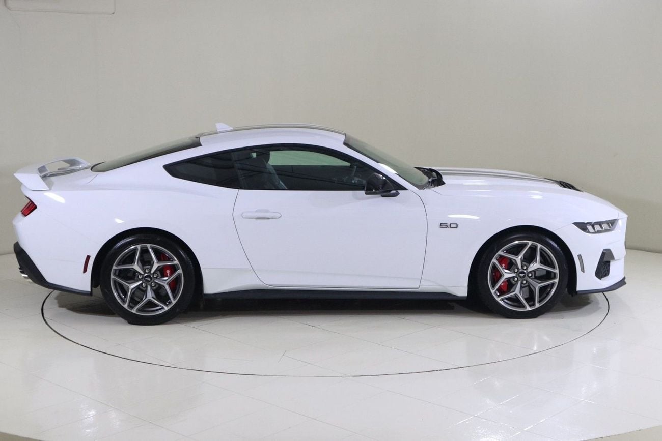 فورد موستانج GT Premium 5.0L (486 HP) Coupe A/T