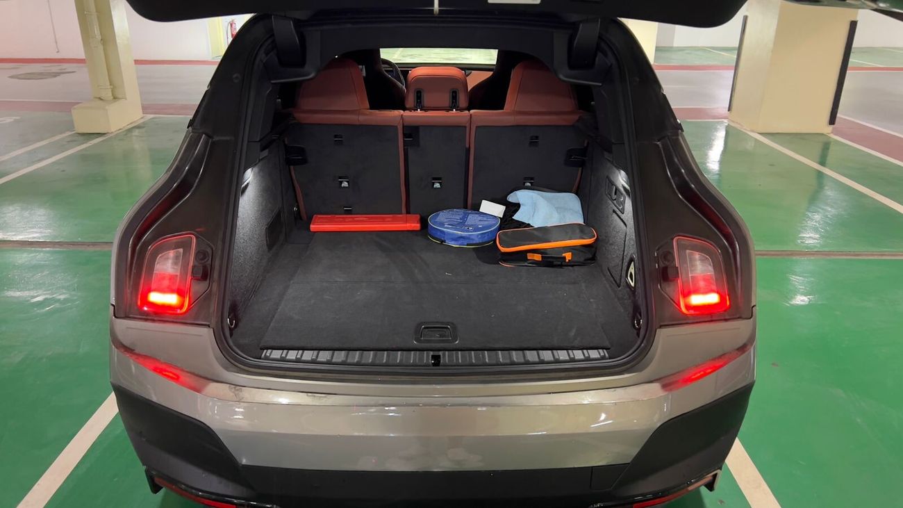 بي أم دبليو iX xDrive50