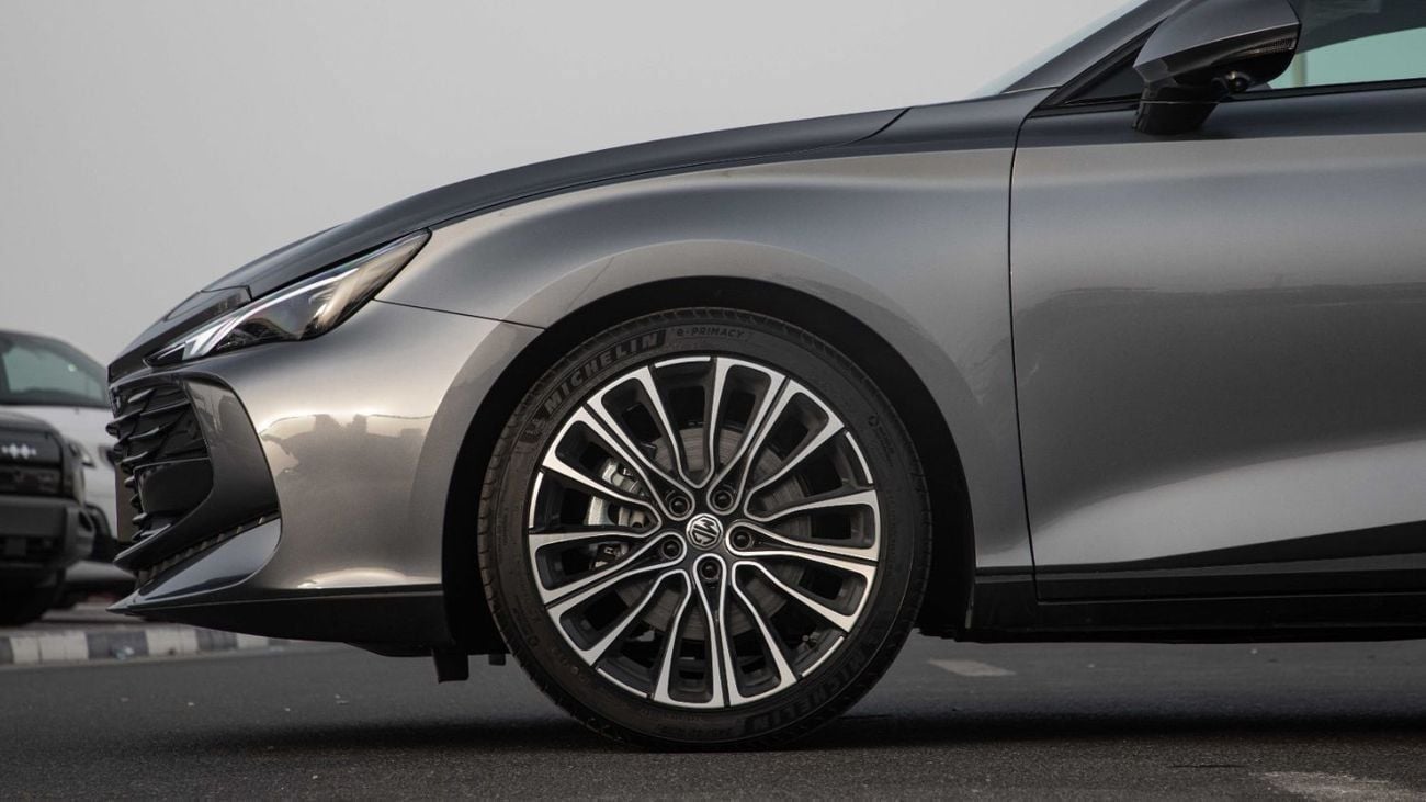 أم جي 7 1.5T DCT Elegance Sport Package with Rear Spoiler | 2025 | For Local Registration +10%