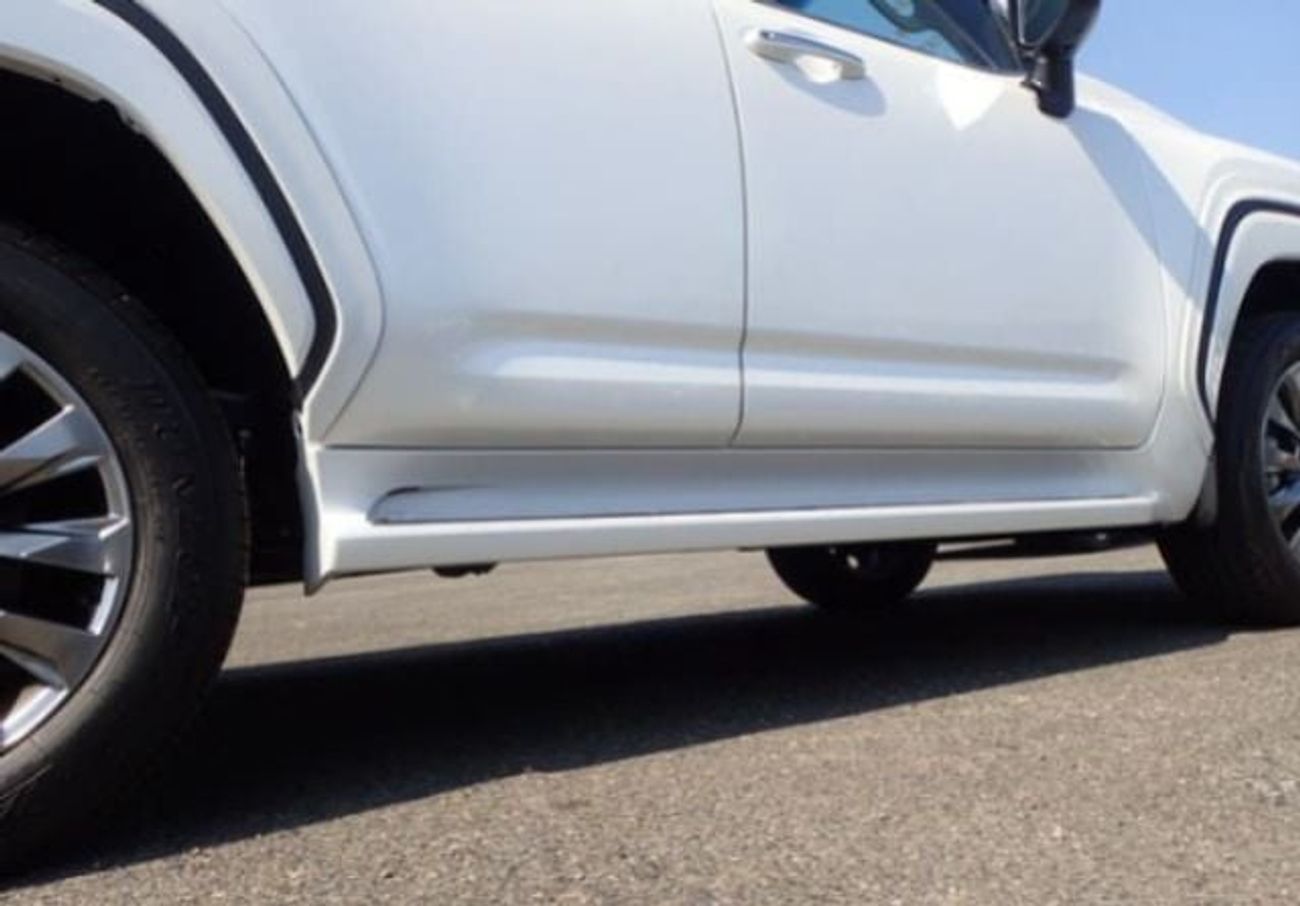 تويوتا لاند كروزر RIGHT-HAND-DRIVE ZX PETROL FULL OPTIONS